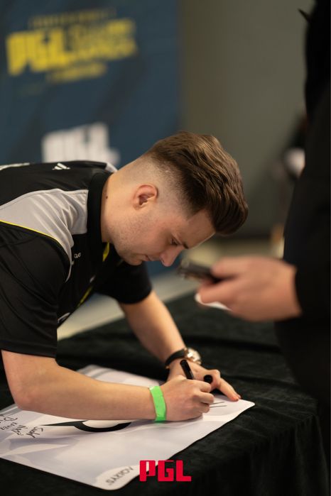 PGL Mousepad iM Mihai Ivan NaVi Cluj-Napoca 2025 semnat