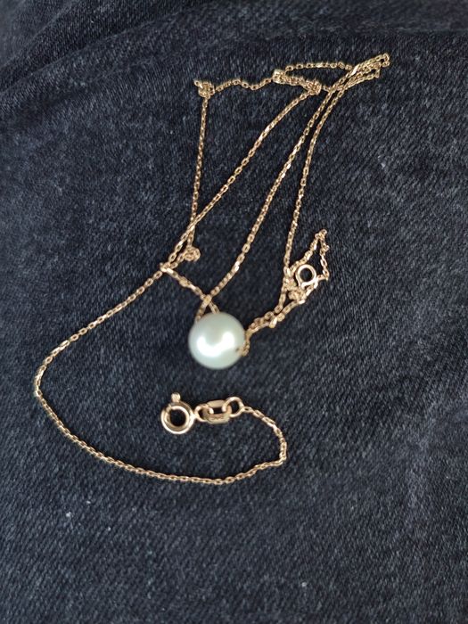 Colier aur cu perla