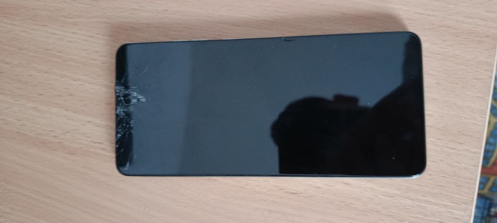 Telefon:  moto g24  Secondhand