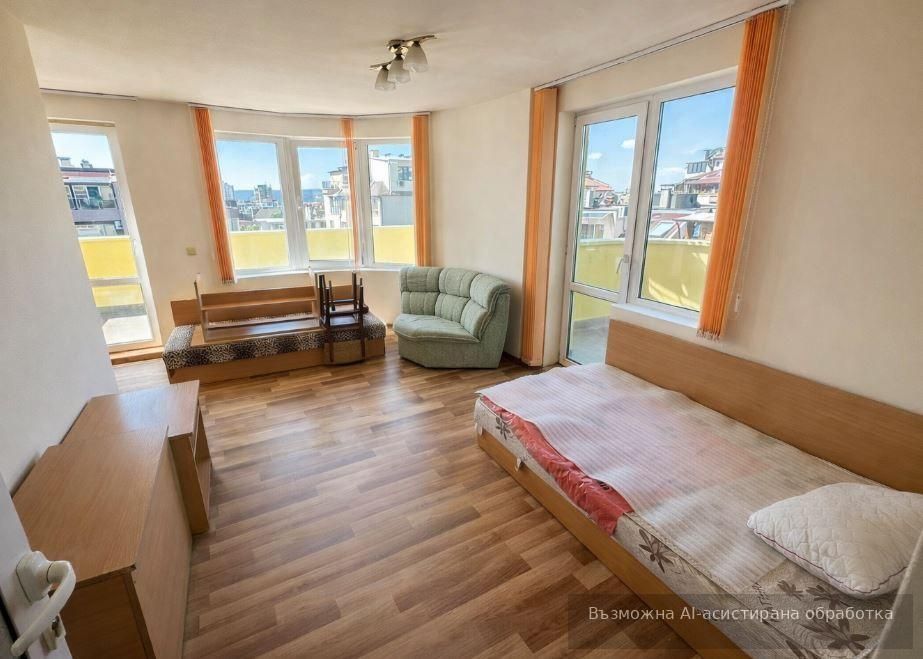 Дава се под наем Тристаен апартамент в Варна, Левски - 105 кв.м за 398.82 € - Снимка #1