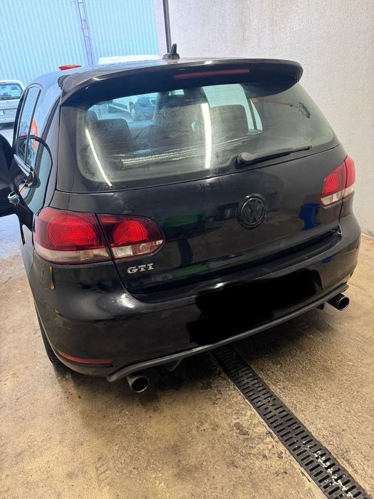 Golf 6 GTI DSG 2.0 tsi 2010 Numere roșii