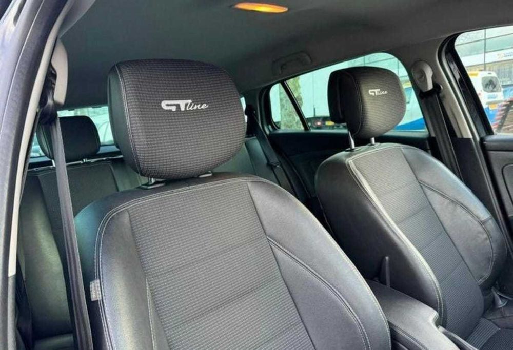 Dezmembrez Renault Megane 3 GT line 2012 interior exterior