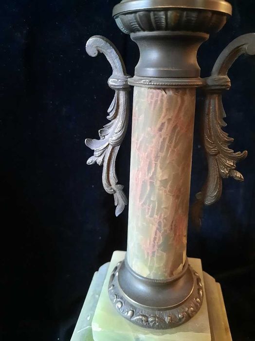 sfesnic cu onix verde si ornamente din bronz masiv