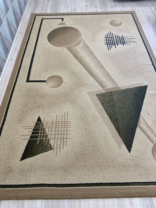 Продам ковры натуральные размер 2/3м