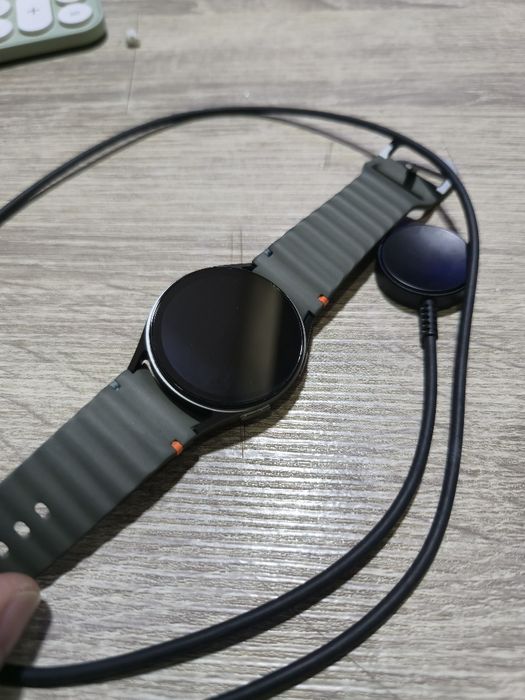 Продаётся Samsung watch 7 series 40mm