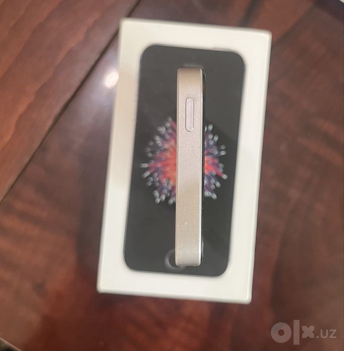 iPhone SE 2016 64 gb