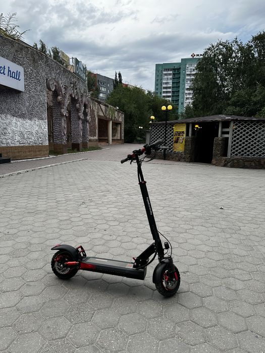 Продам Kugoo m4 pro срочно