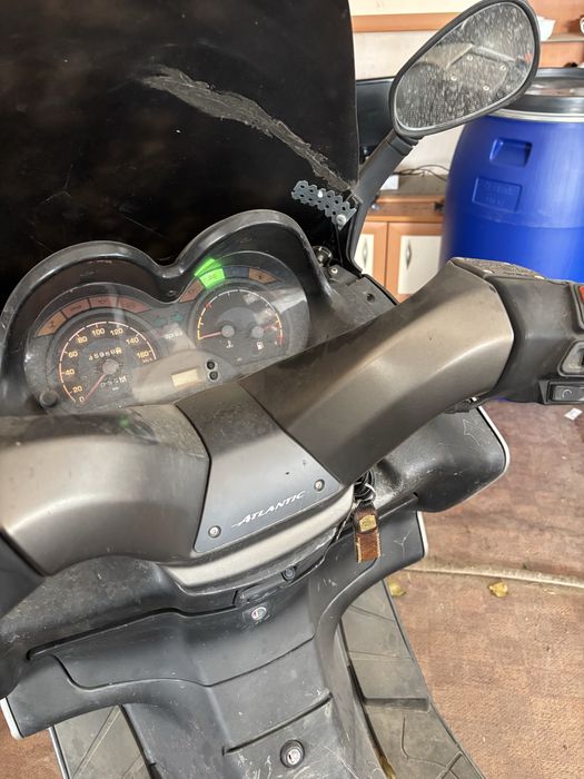 Априлия Атлантик