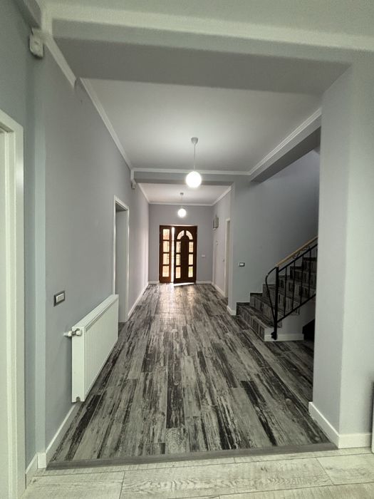 Vand Casa Dragomiresti Deal