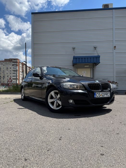 BMW e90 316d 2011