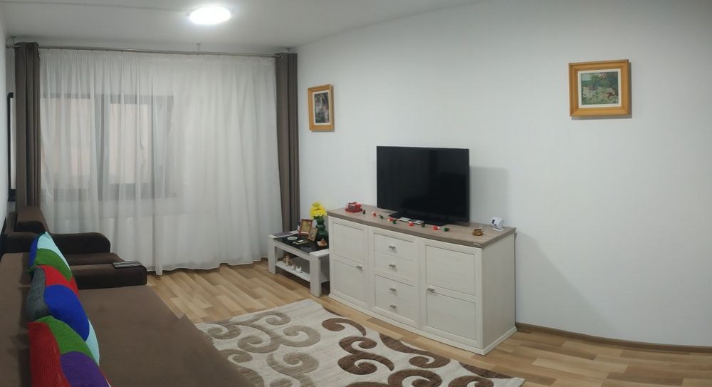 Garsonieră decomandată Sânpetru Residence