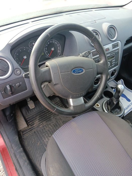 Форд Фюжън на части