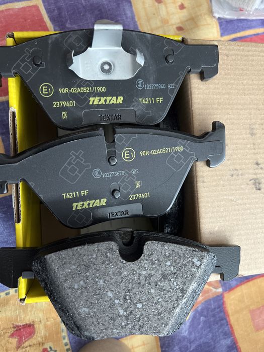 Предни накладки за BMW E 90 комплект с датчик