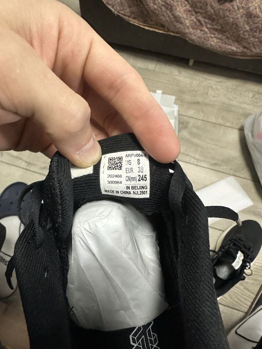 LINING оригинал новый