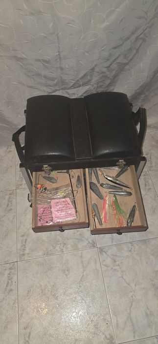 Въдици и принадлежности