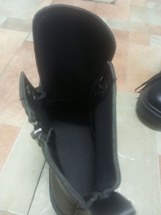 Продам ботинки, весна- осень.