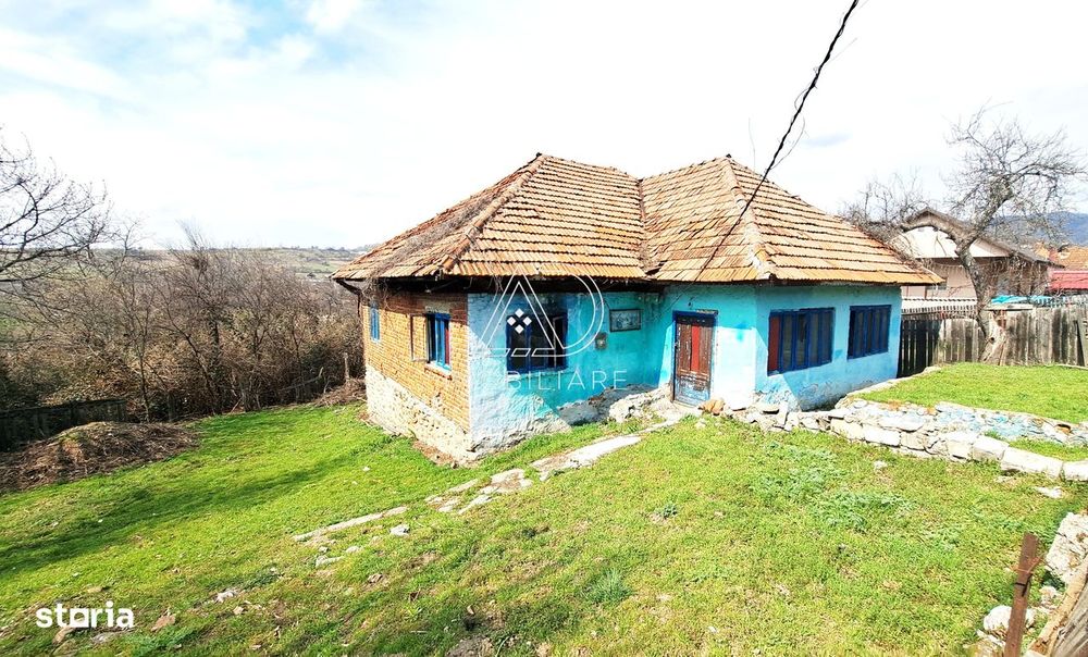 Casă de vânzare în Baia de Fier – zonă turistică deosebită