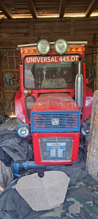 Tractor DT 445 Universal