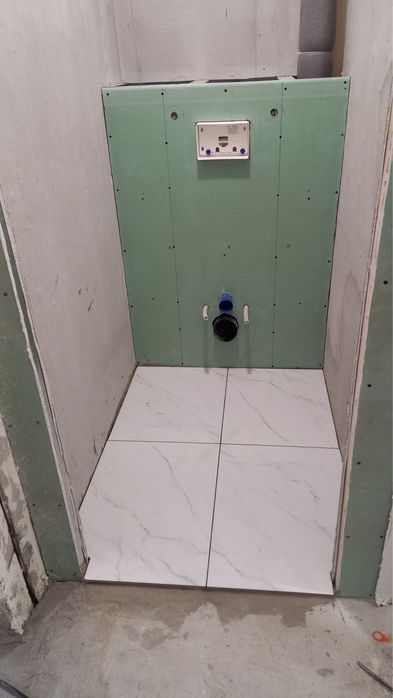 Кафельщик. Укладка кафеля. (Керамогранит)