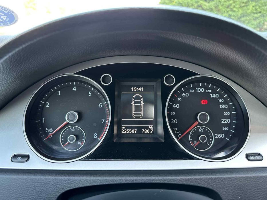 Volkswagen Passat B6 2010