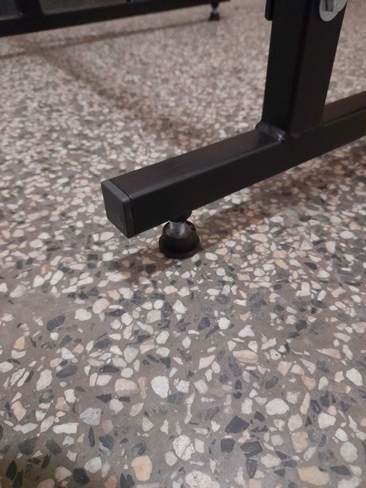 Успоредка/Стойка за кофички