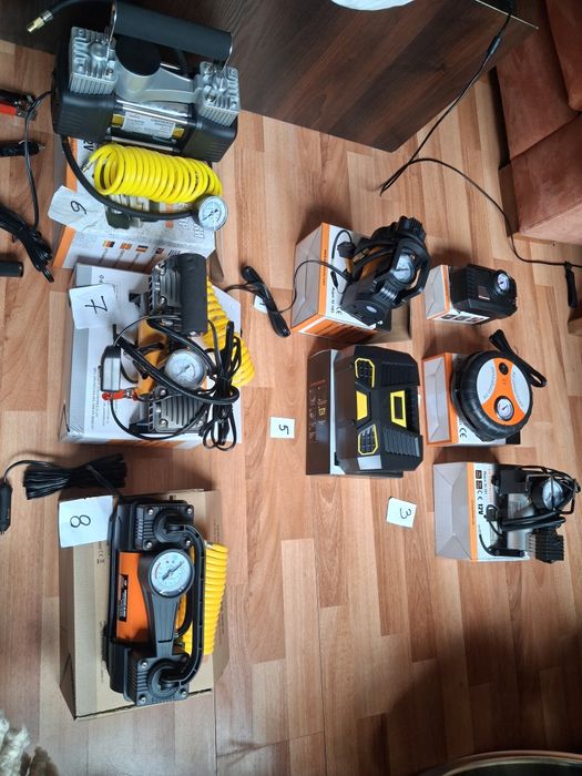 Компресори за гуми 12V