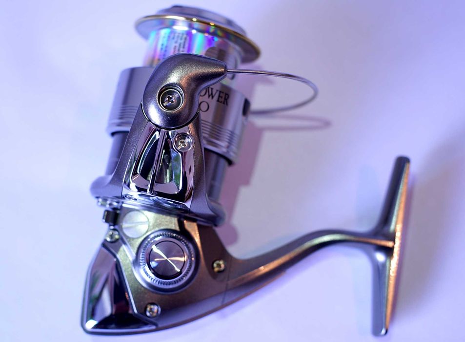 Shimano Twin Power 2500 mulineta pescuit NOUA (Stella Daiwa)