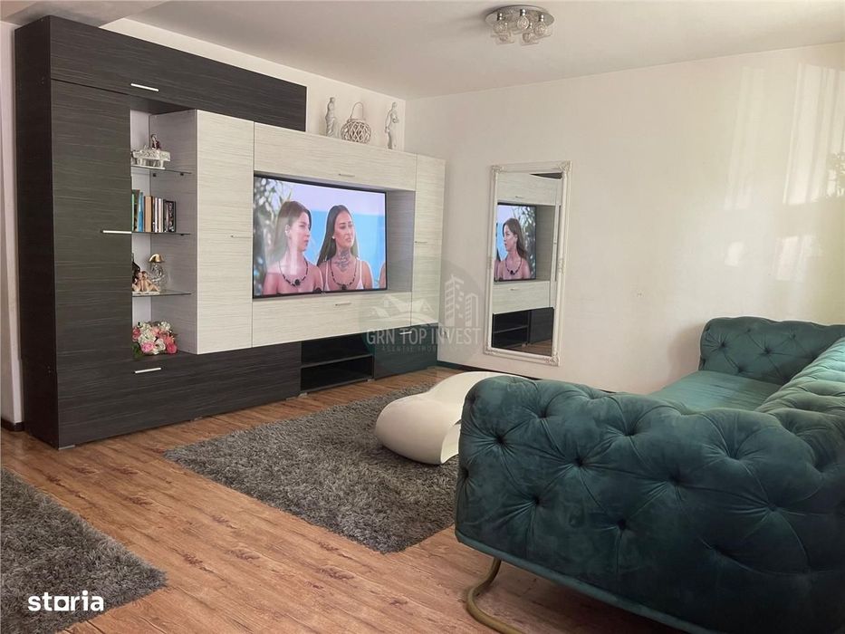 Casa cu 4 camere 3 bai si tersa in Sura Mare