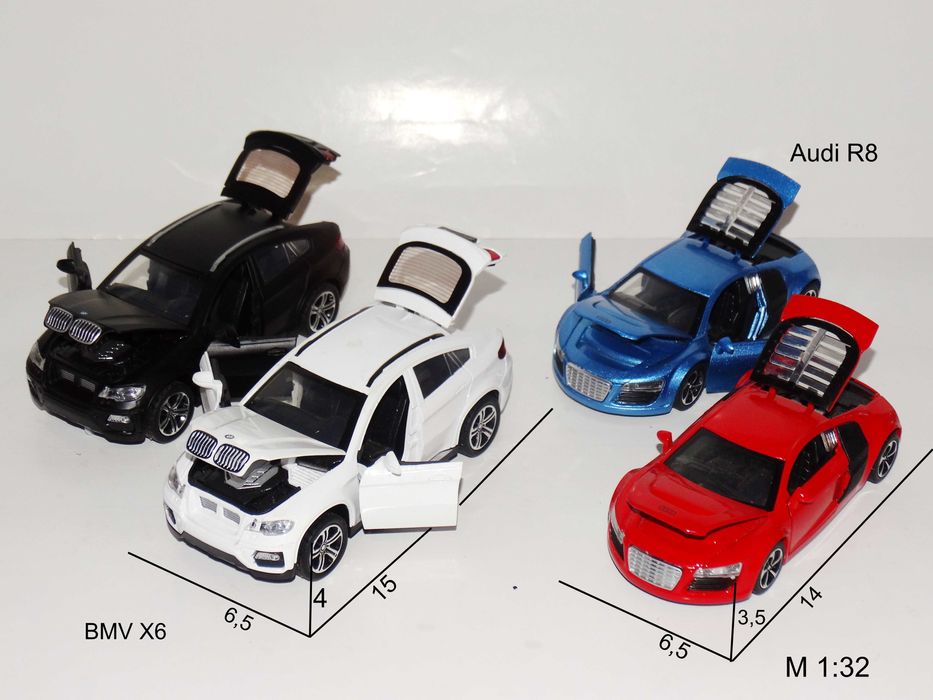 Нови метални колички с отваряеми врати и звук.