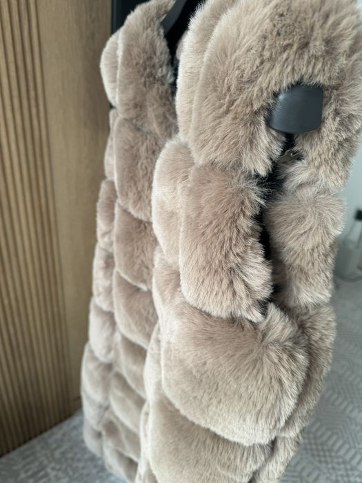 Жилет натуральный мех