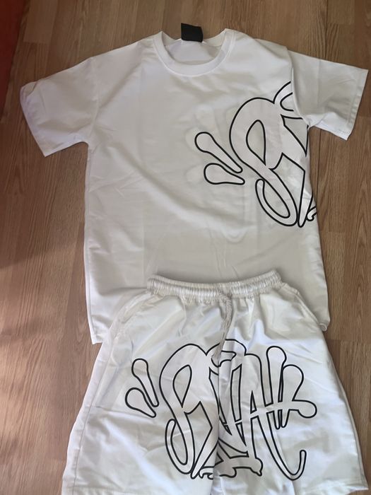 Syna World екип (L)