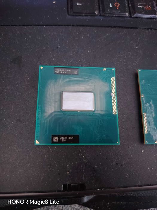 Procesor Laptop Intel Core i5-3340M 2.70GHz Turbo 3.40GHz - Socket G2 SR0XA