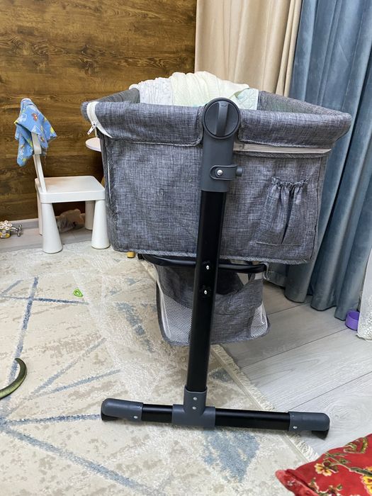 Почти новая кроватка