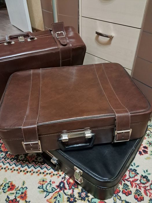 Продам чемоданы раритет дорожные