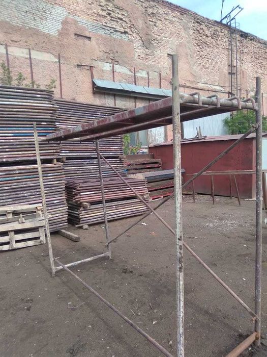 Фасадные леса в аренду