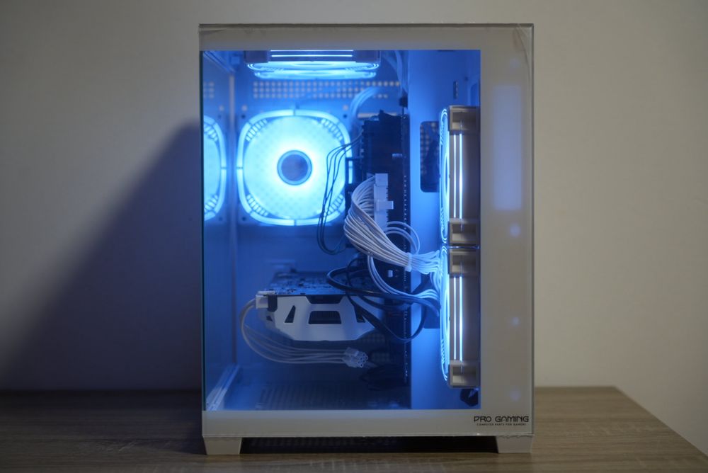 pc gaming light