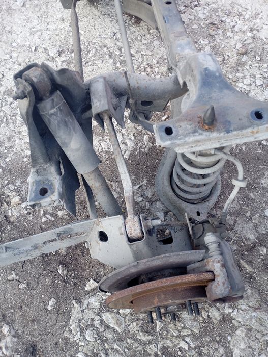 Заден мост Ford Mondeo MK3 Комби