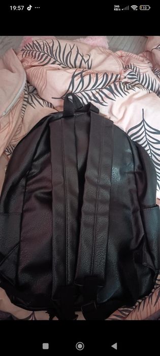 Rucsac negru din piele ecologica