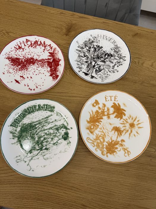 Christian Dior Les Gris-Gris de Monsieur 4 seasons сет сетове комплект 4 чинии за хранене луксозен