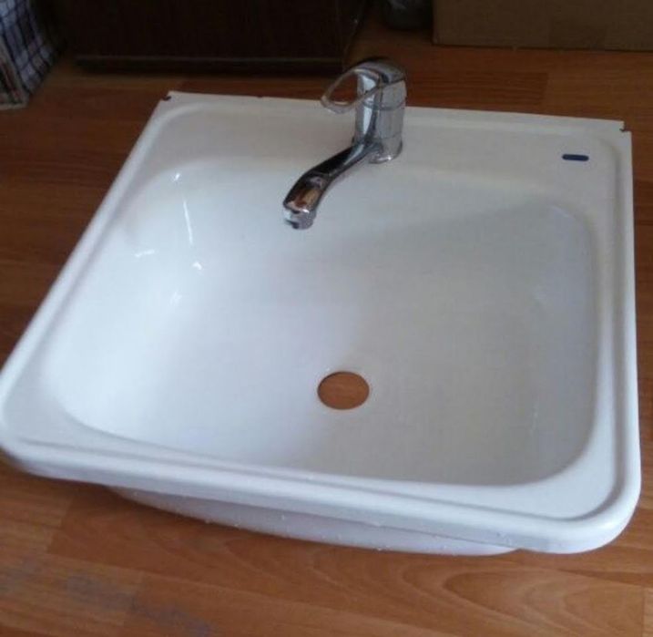 Раковины для ванны и туалета