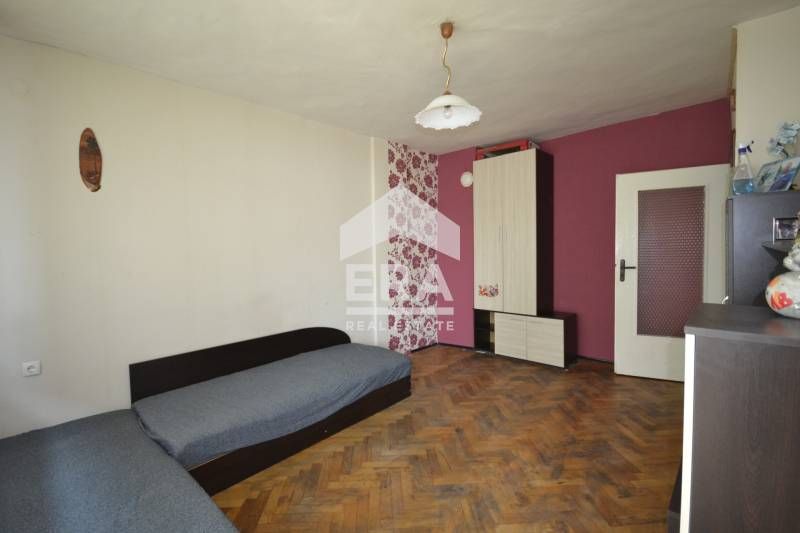 Продава се Едностаен апартамент в Хасково, Център - 32 кв.м за 1355 €/кв.м - Снимка #5