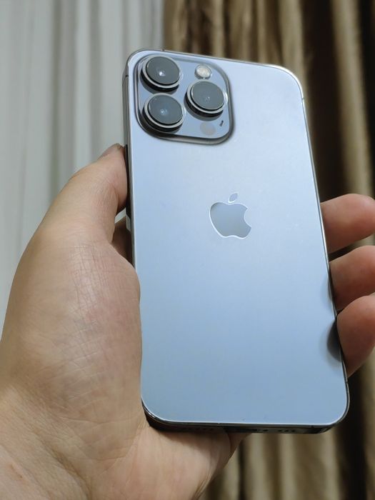 iPhone 13 Pro 256 идеал!