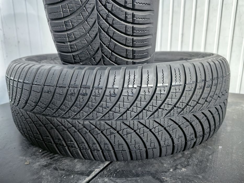 215/60R17 Goodyear 2024 6,2mm all seasons stare foarte buna fara defecte