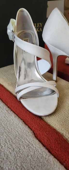 Badgley Mischka sandale/pantofi