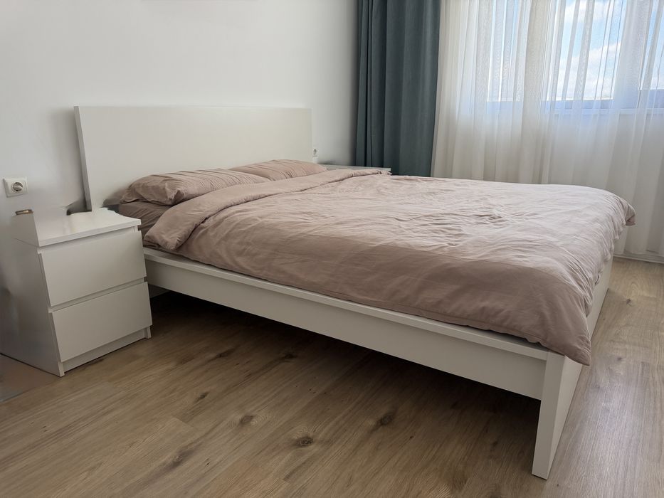 Pat IKEA MALM + 2 noptiere MALM
