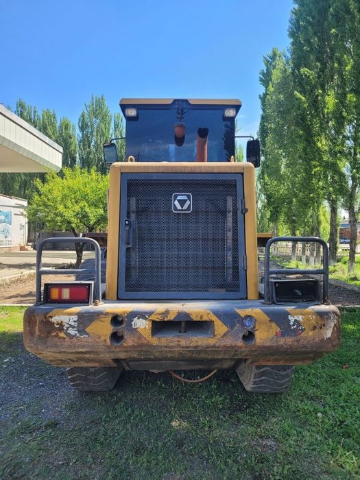 XCMG LW300KN 1.8 PAGRUZCHIK 2019 yili