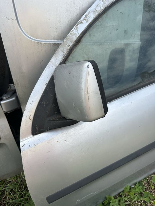 Usi , Portiere  Opel zafira 2005> Opel Combo 2004>