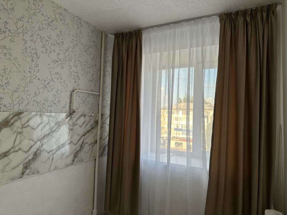 Продам 2 х. Квартиру район  Дом Быта