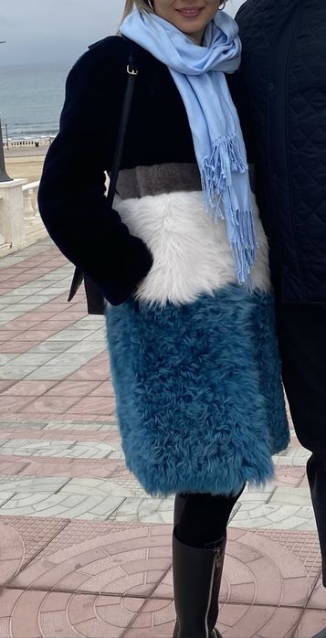 Продам двухстороннею дубленку