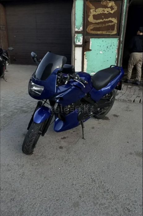 Kawasaki gpz 500